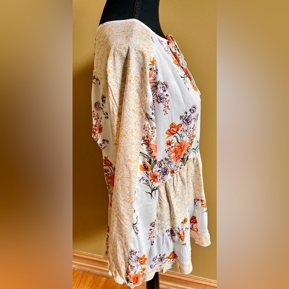 One Eleven North High Low floral blouse Size L Boho Chic Casual Flowy Loose Gift - Picture 5 of 7